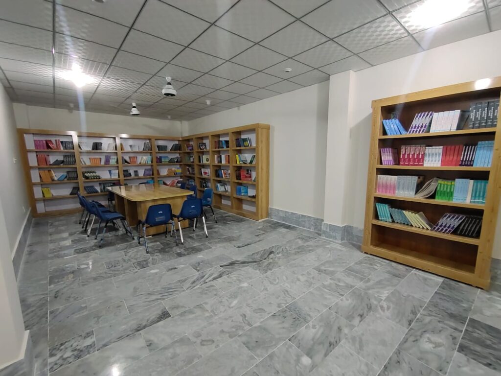 Noble College Lab8